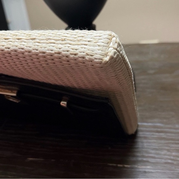 Kate Spade New York Black Leather and Straw Crossbody with Storybook lining EUC - Picture 7 of 10